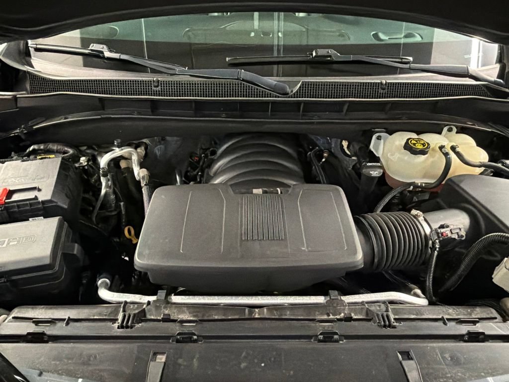 Used 2021 Chevrolet Tahoe Premier AWD/4WD image 38