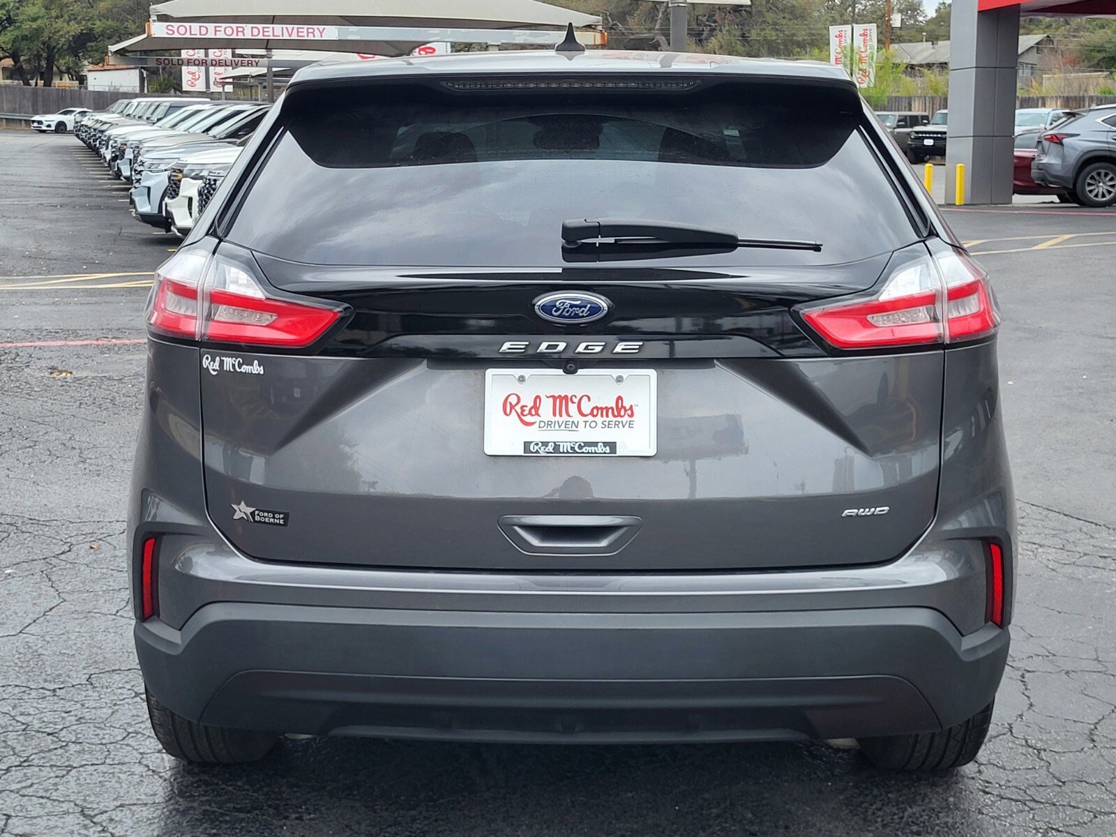 Certified 2022 Ford Edge SE image 4