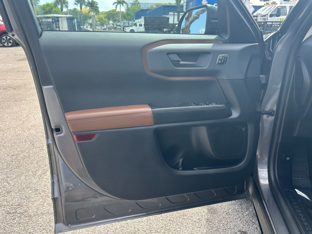 Certified 2023 Ford Bronco Sport Outer Banks w/ Tech Package AWD/4WD image 36