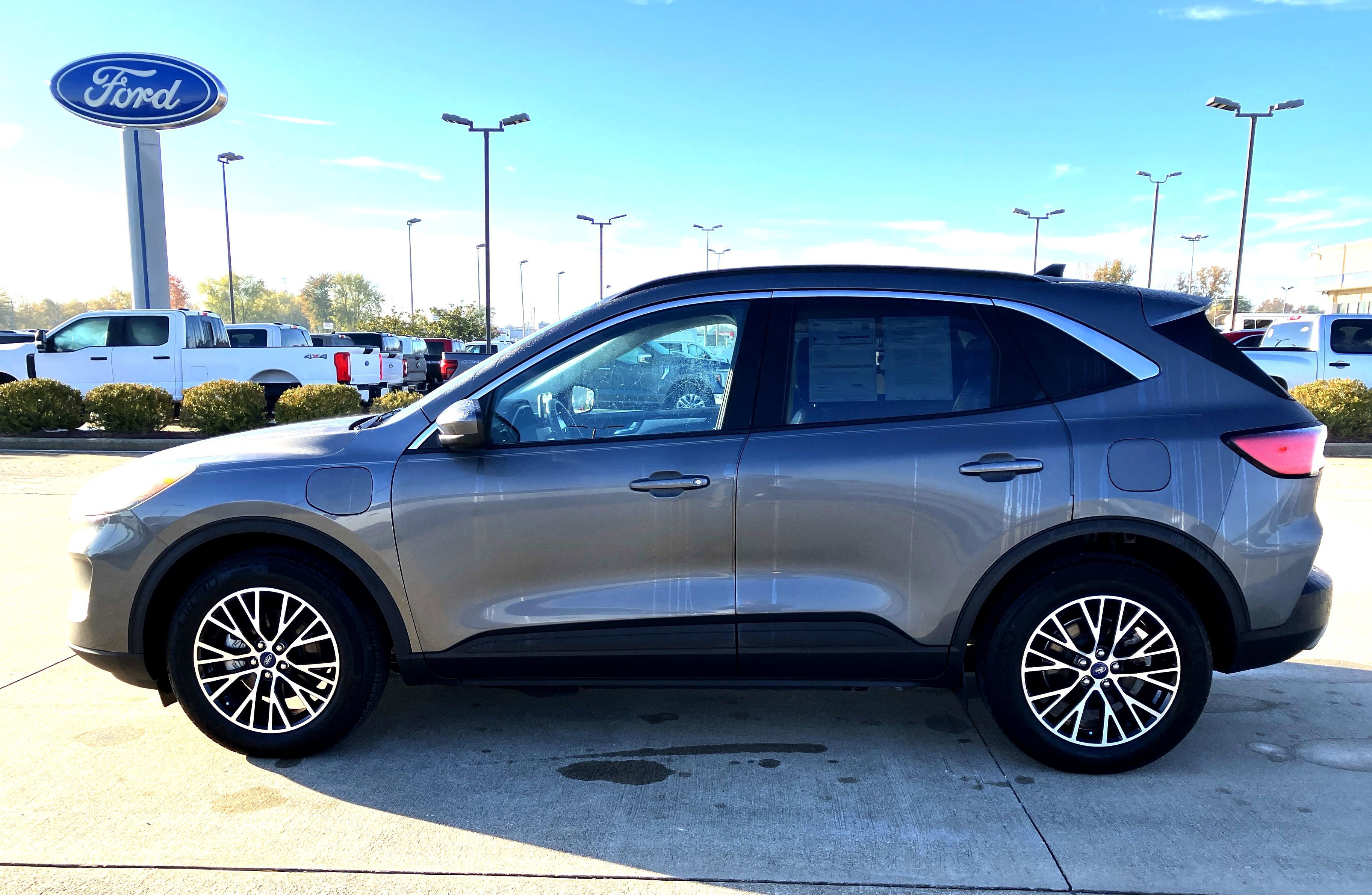 Certified 2022 Ford Escape SEL w/ Technology Package video 3