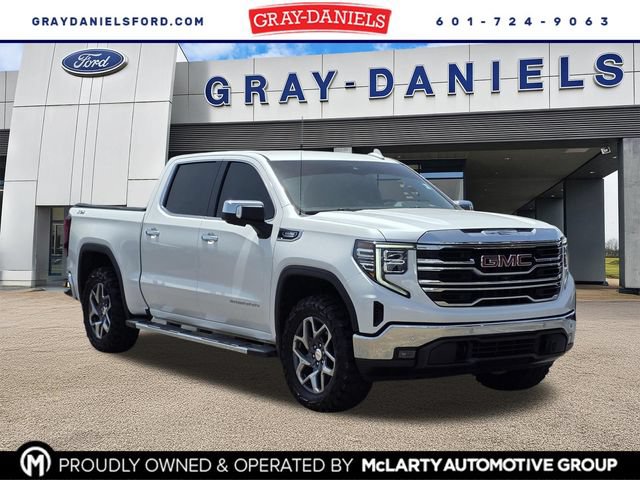 Used 2022 GMC Sierra 1500 SLT w/ SLT Premium Plus Package AWD/4WD image 1