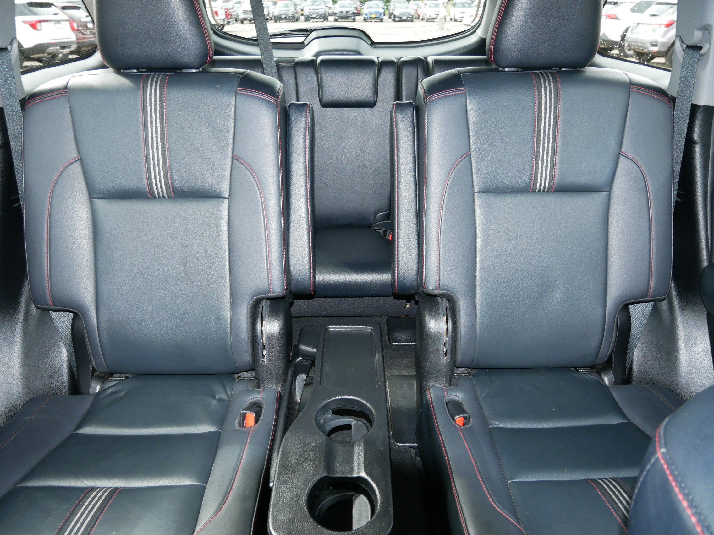 Used 2019 Toyota Highlander SE AWD/4WD image 13