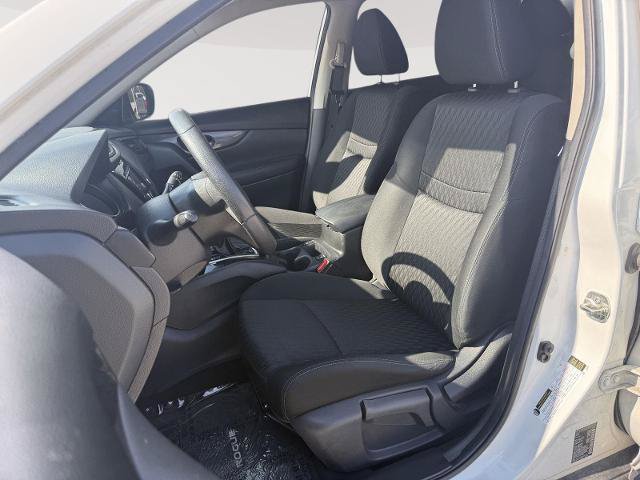 Used 2020 Nissan Rogue S w/ Special Edition Package AWD/4WD image 9