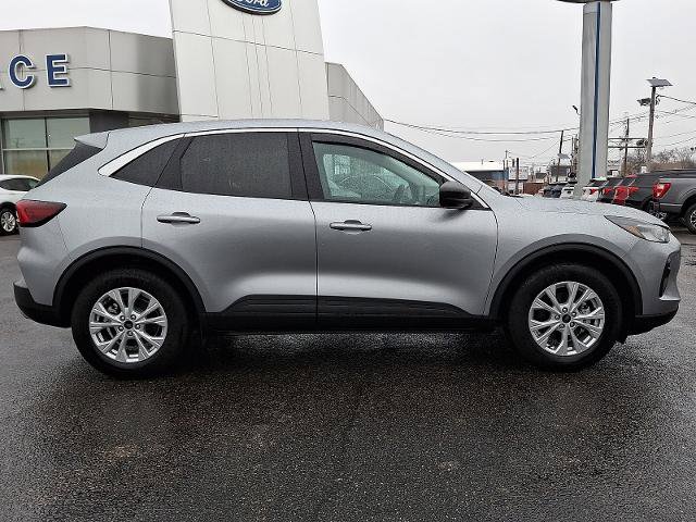 Certified 2024 Ford Escape Active w/ Cold Weather Package image 7