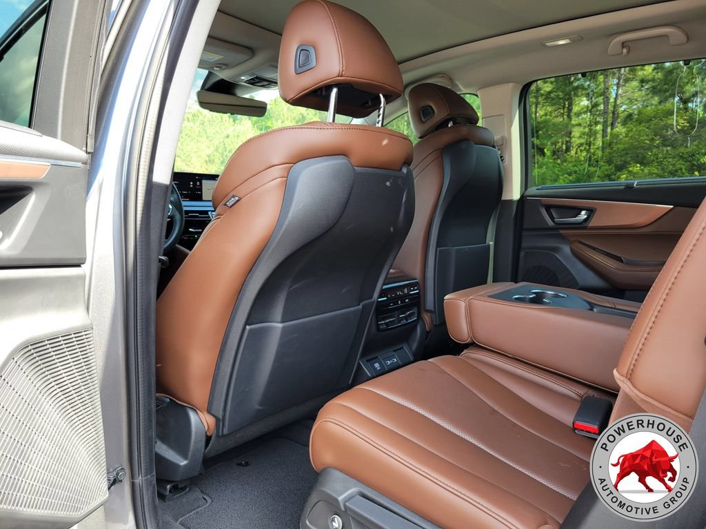 Used 2023 Acura MDX FWD w/ Technology Package image 16