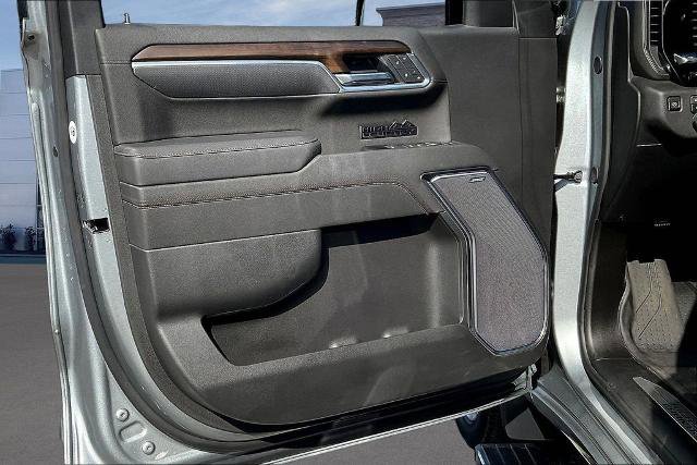 Used 2026 Chevrolet Silverado 1500 High Country image 21