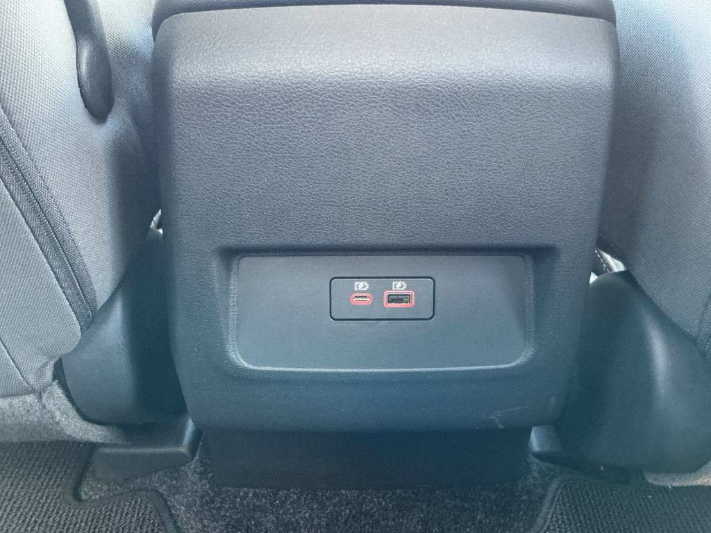 Used 2024 Nissan Frontier SV RWD image 29