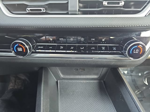 Used 2025 Chevrolet Equinox LT w/ Convenience Package II FWD image 25