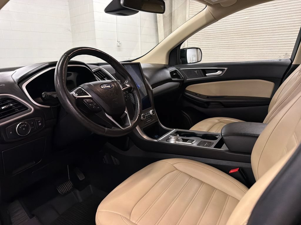 Certified 2021 Ford Edge SEL w/ Convenience Package AWD/4WD image 6