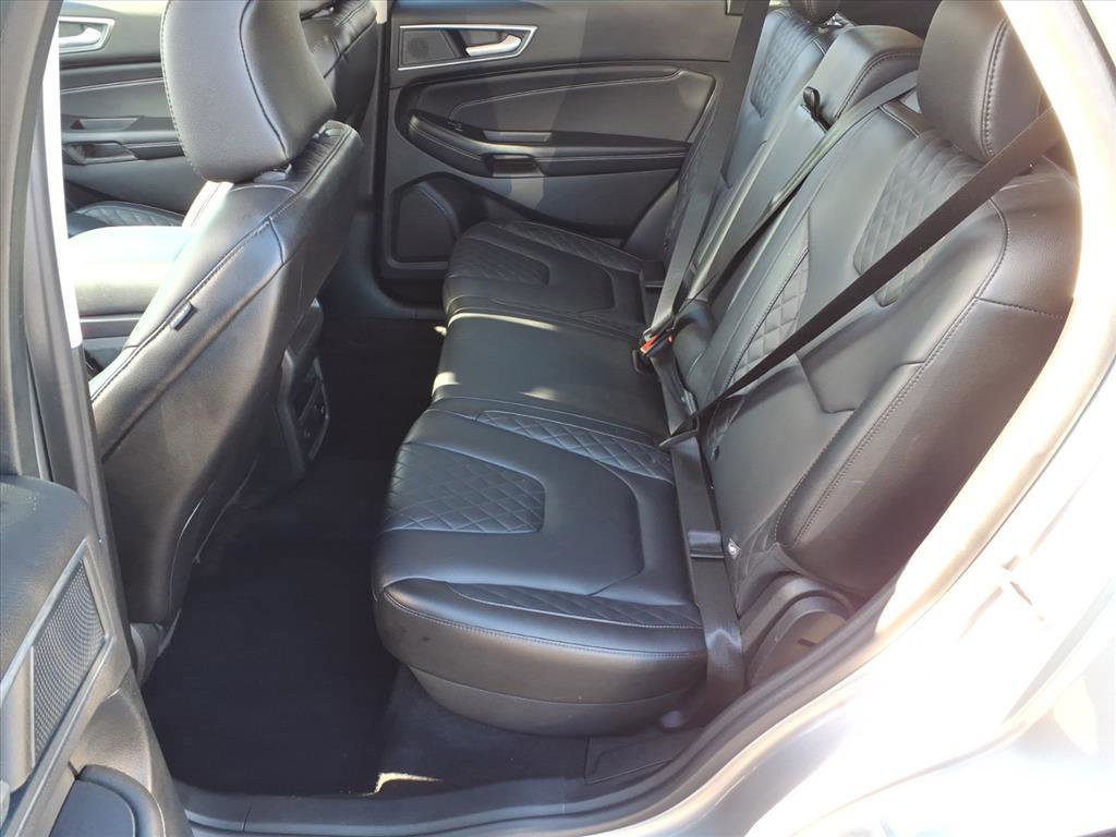 Certified 2024 Ford Edge Titanium image 6