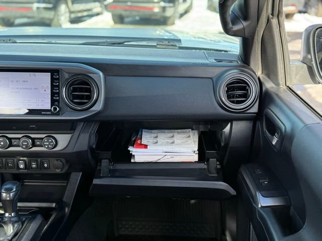 Used 2019 Toyota Tacoma TRD Off-Road w/ Technology Package image 31