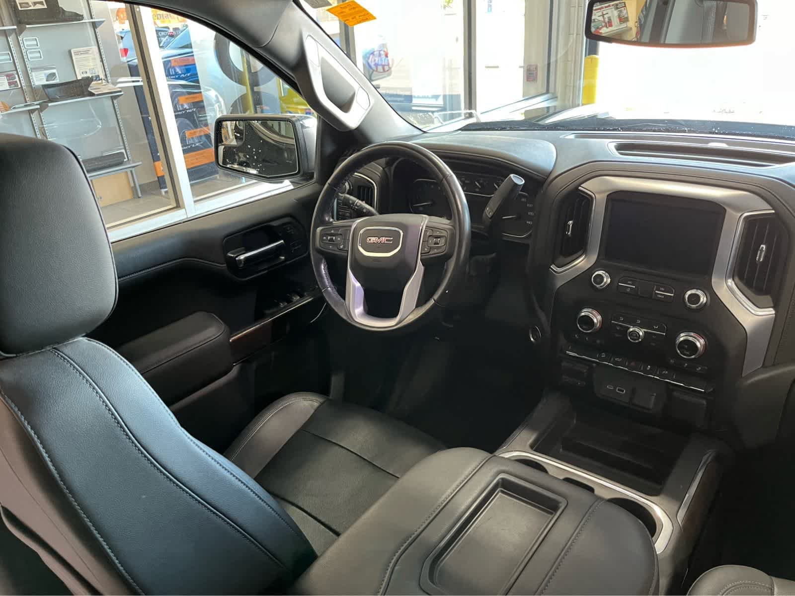 Used 2022 GMC Sierra 1500 SLT w/ SLT Premium Package AWD/4WD image 20