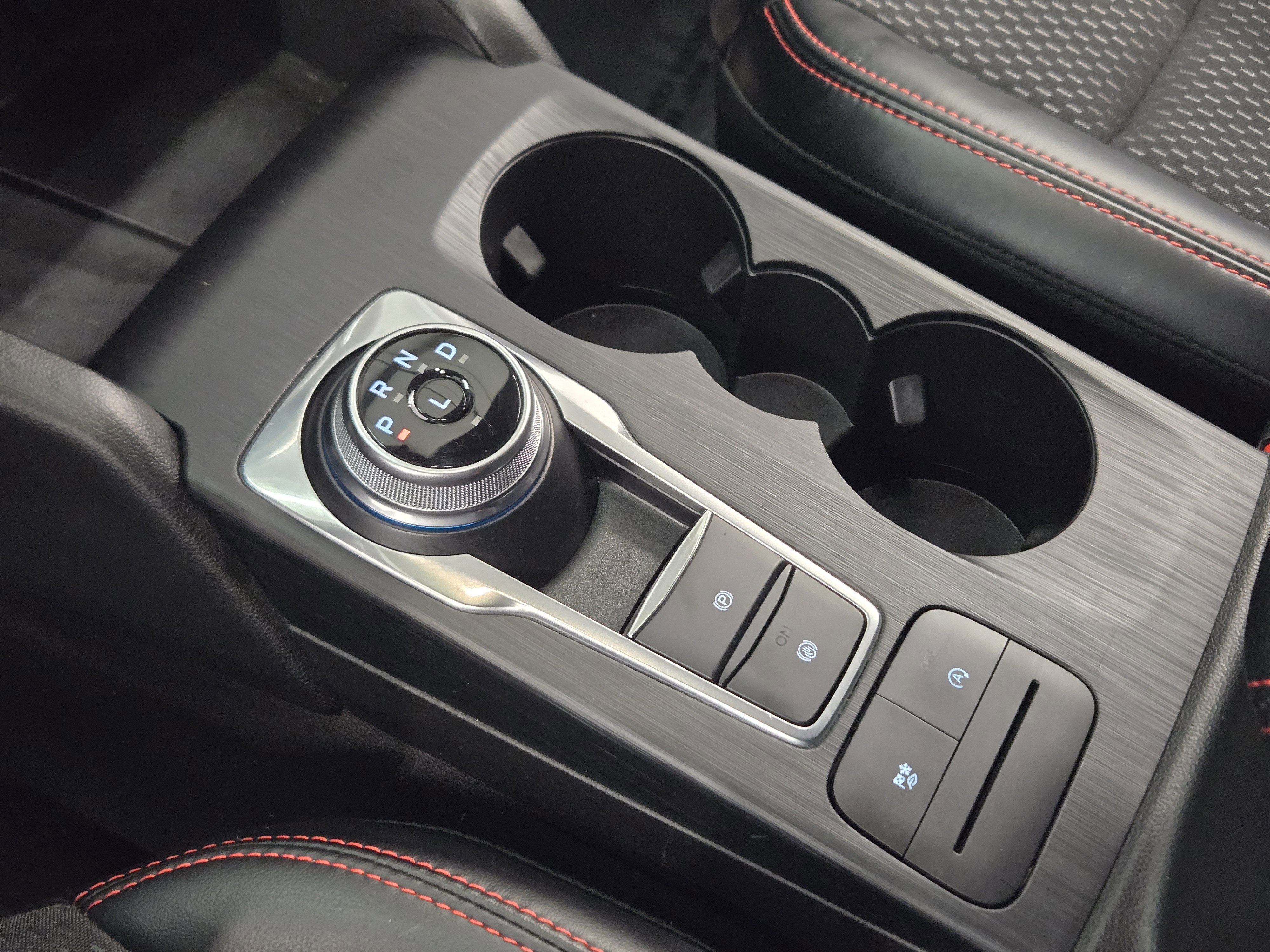 Certified 2025 Ford Escape ST-Line image 20