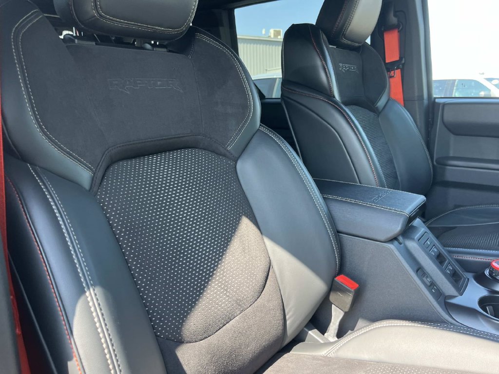 Certified 2024 Ford Bronco Raptor w/ Interior Carbon Fiber Pack 6 AWD/4WD image 29