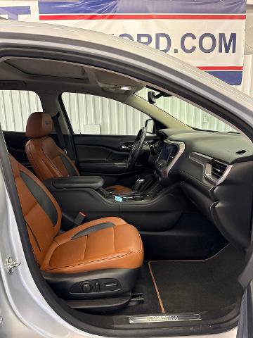 Used 2017 GMC Acadia SLT AWD/4WD image 20