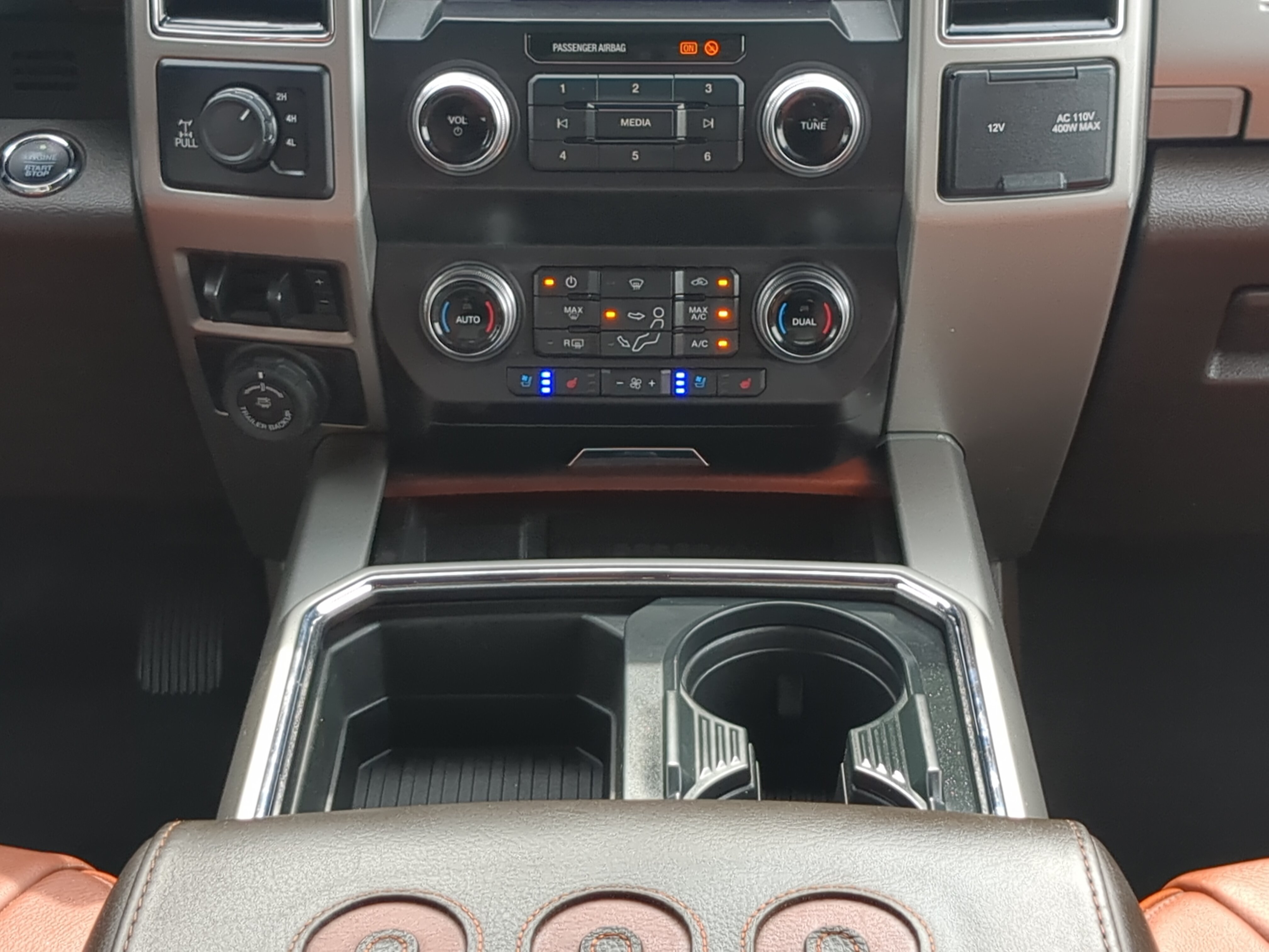 Certified 2021 Ford F250 King Ranch w/ King Ranch Ultimate Package AWD/4WD image 17