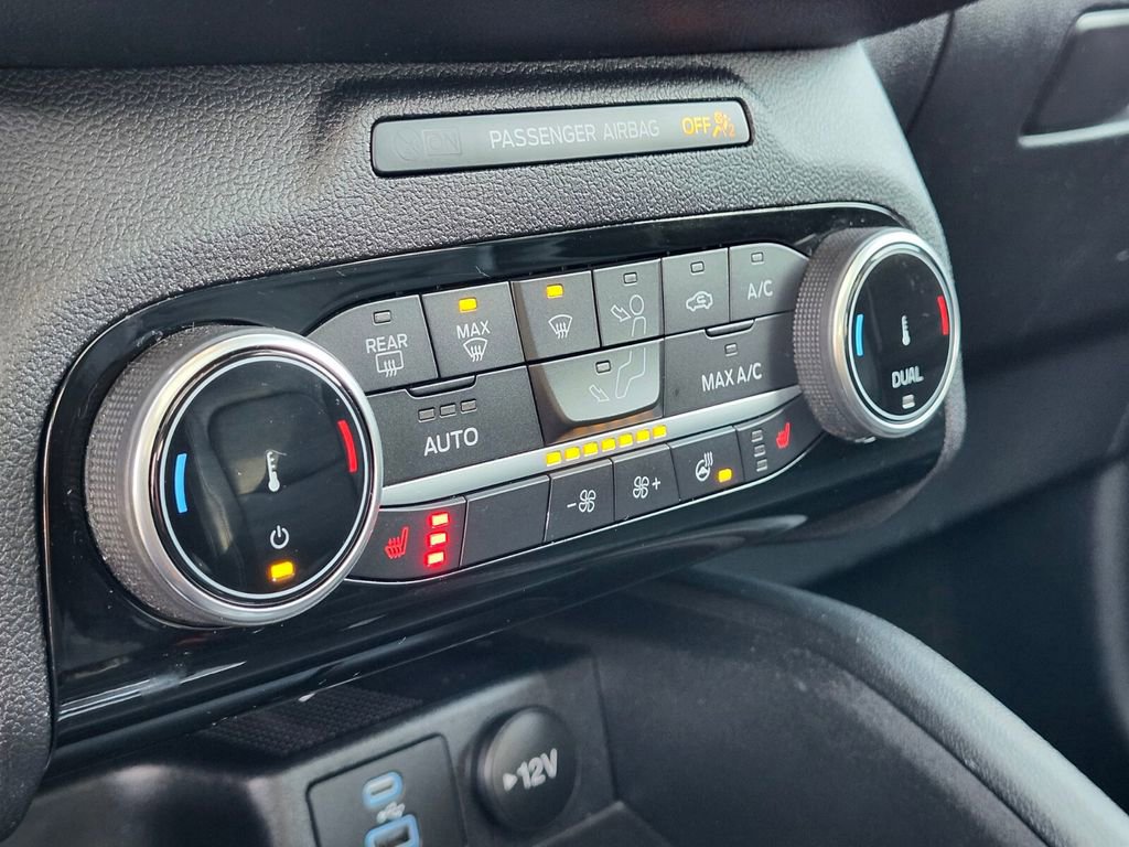 Certified 2022 Ford Escape SEL w/ Technology Package image 22