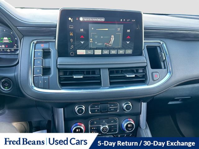 Used 2023 GMC Yukon XL SLT w/ SLT Luxury Package image 18