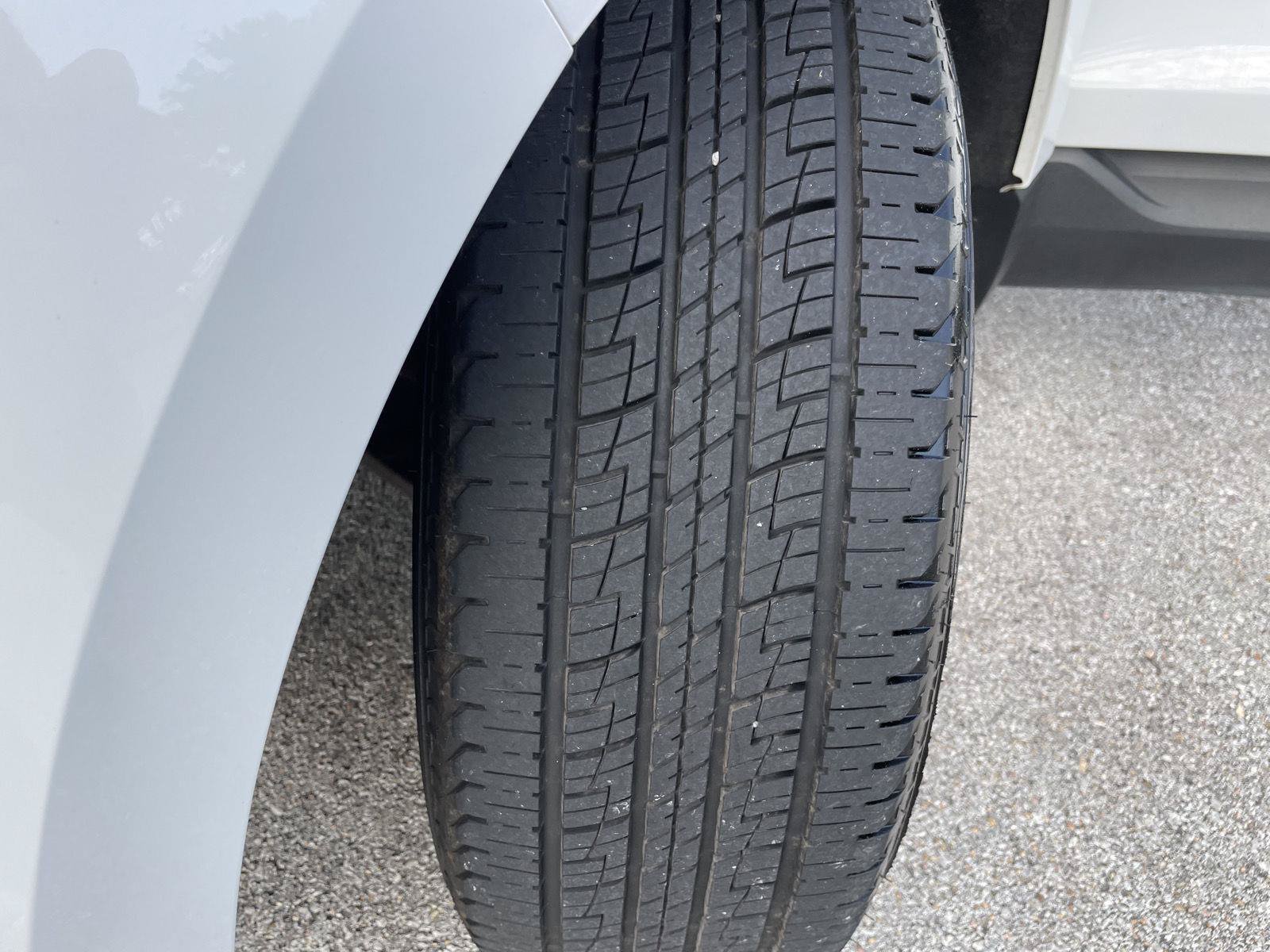 Certified 2024 Ford Edge SEL AWD/4WD image 11