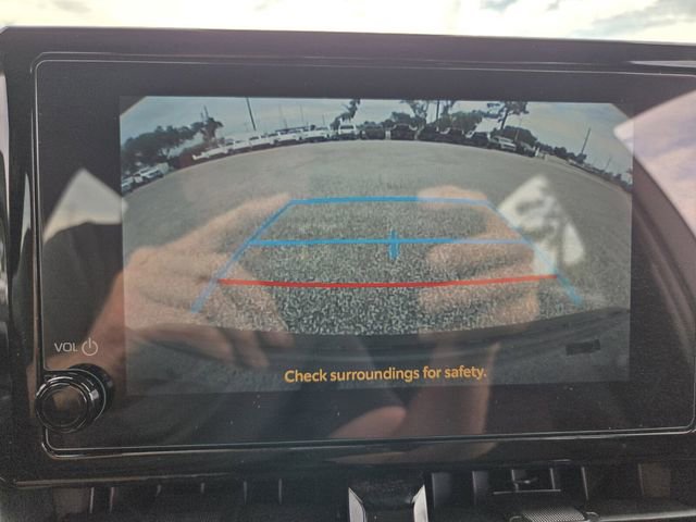 Used 2025 Toyota Corolla SE FWD image 23
