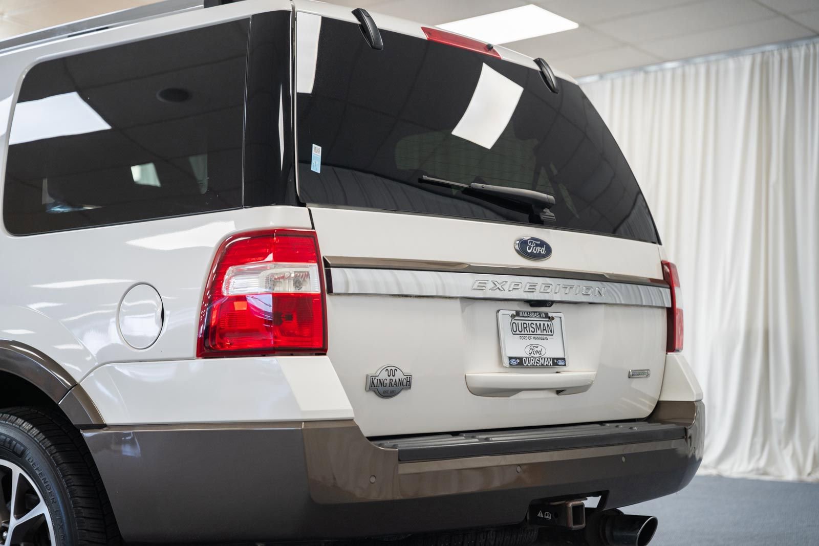 Certified 2017 Ford Expedition King Ranch RWD image 5