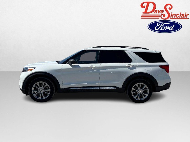 Certified 2024 Ford Explorer XLT w/ Equipment Group 202A AWD/4WD image 10