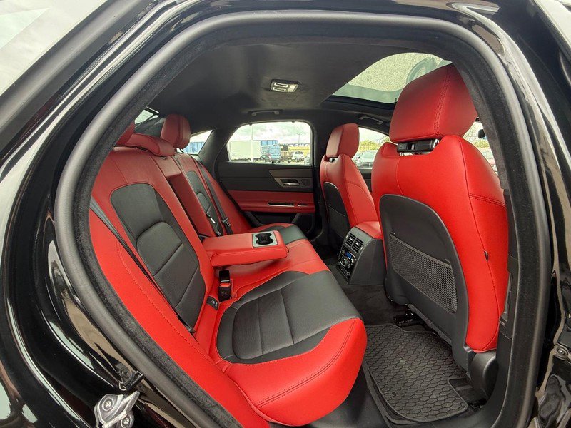 Used 2020 Jaguar XF S AWD/4WD image 14