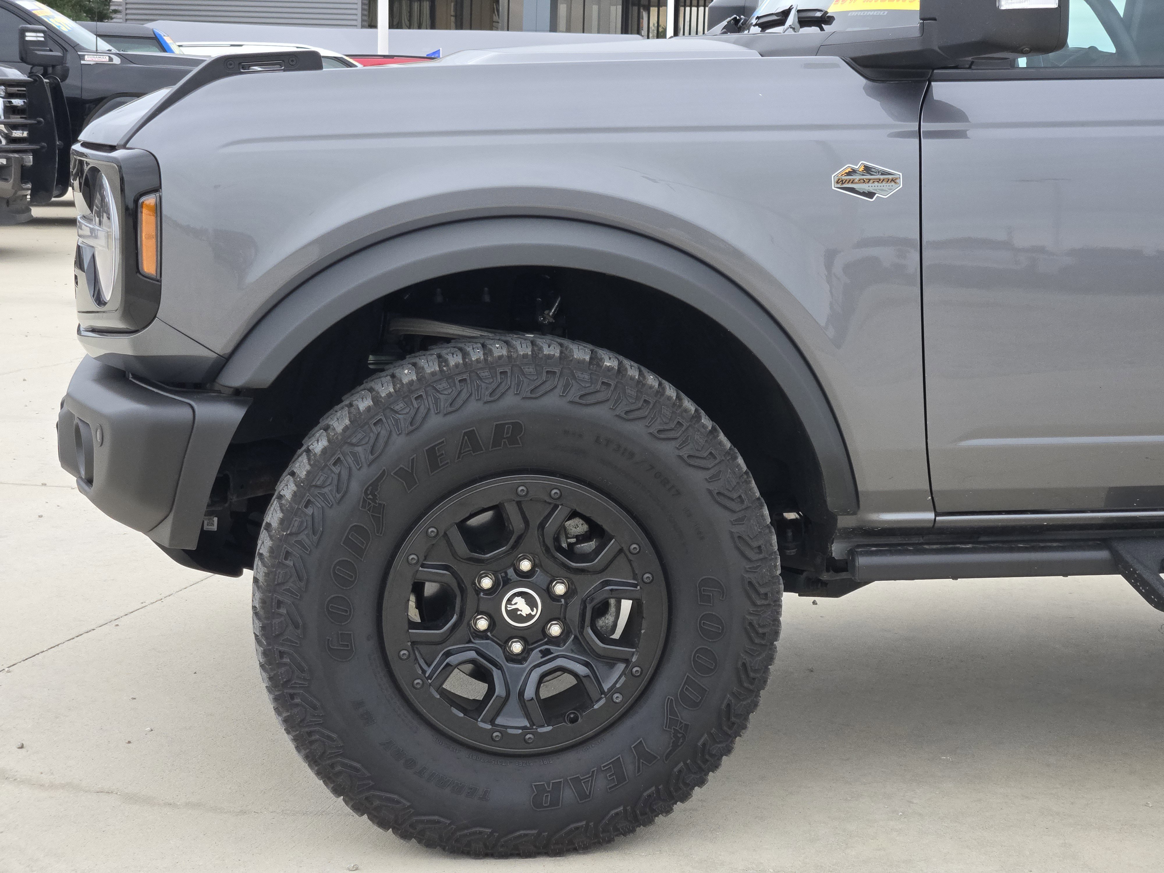 Certified 2023 Ford Bronco Wildtrak AWD/4WD image 8