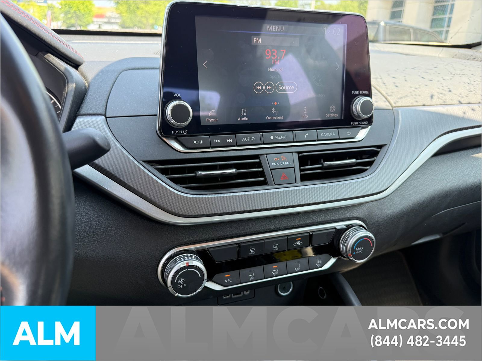 Used 2025 Nissan Altima 2.5 SR FWD image 15