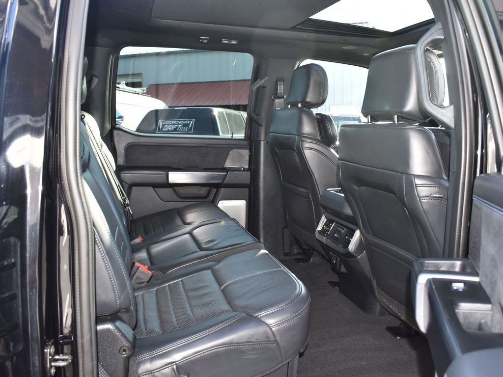Certified 2025 Ford F450 Platinum w/ FX4 Off-Road Package image 13