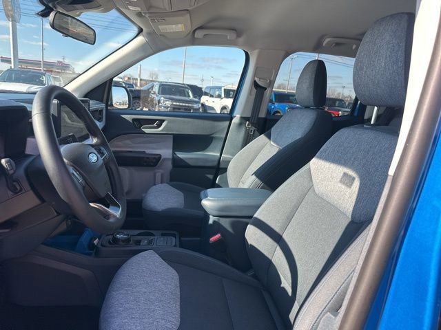 Certified 2025 Ford Maverick XLT w/ XLT Luxury Package image 32