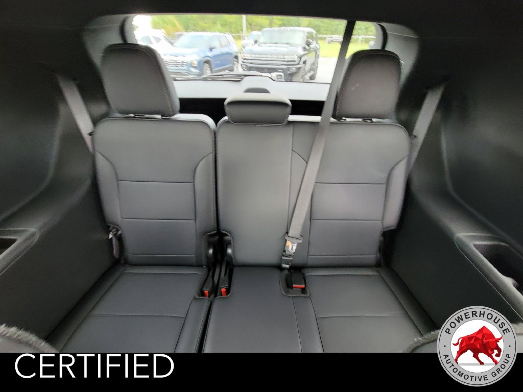 Used 2025 Buick Enclave Preferred AWD/4WD image 18