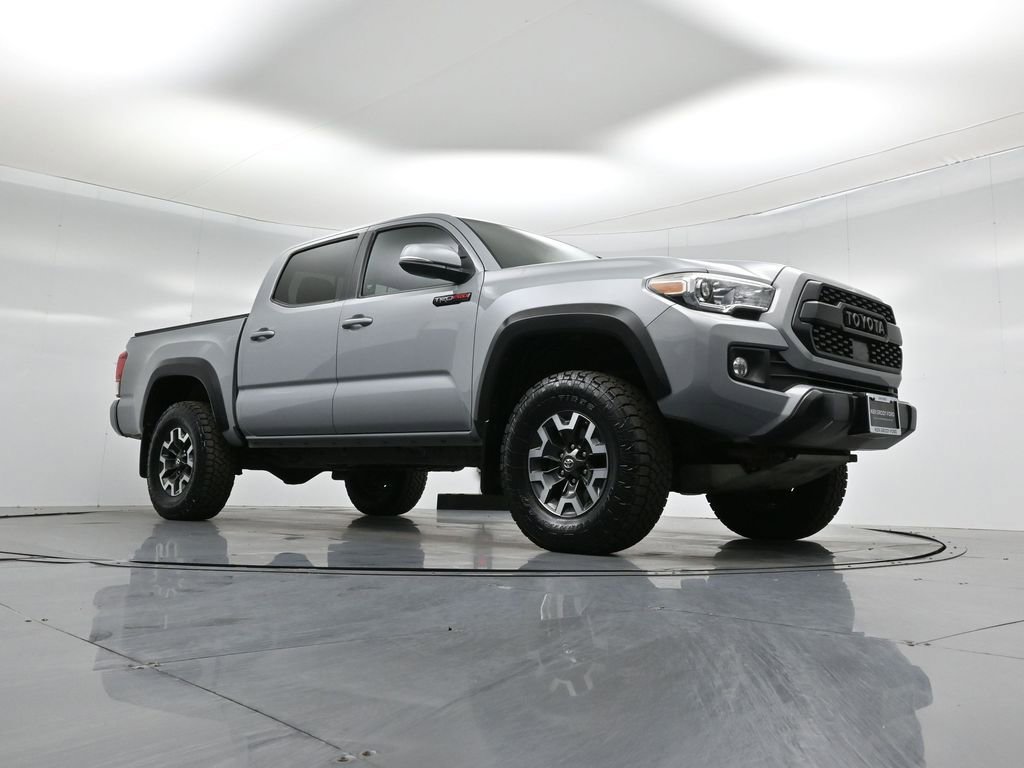 Used 2018 Toyota Tacoma TRD Off-Road image 43