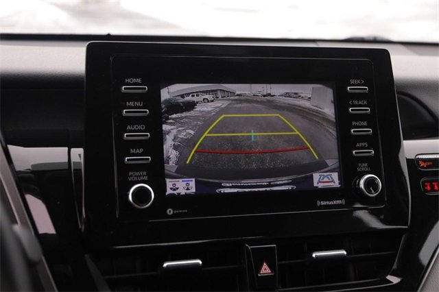 Used 2022 Toyota Camry SE image 17