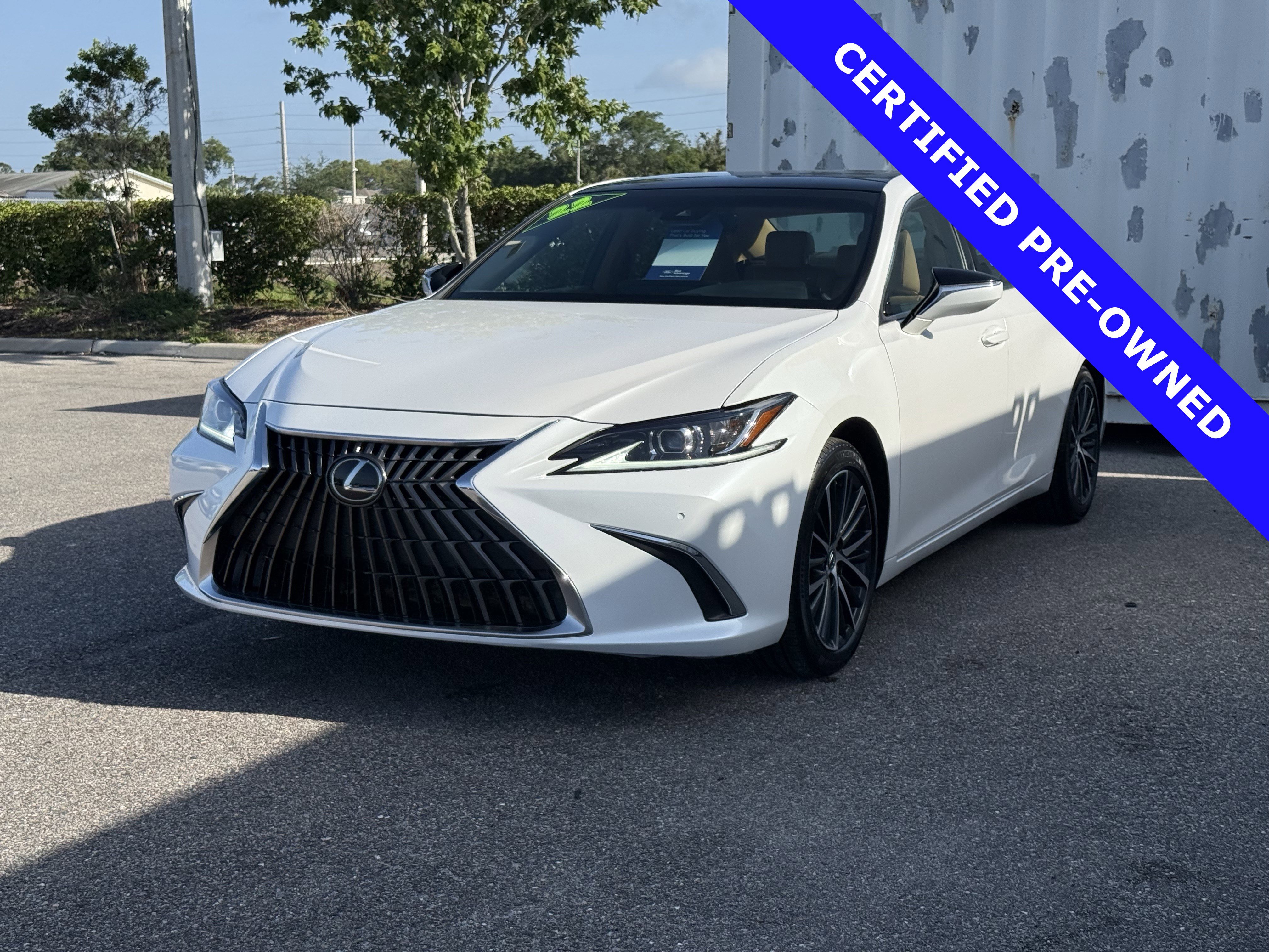 Used 2022 Lexus ES 350 w/ Premium Package FWD image 7