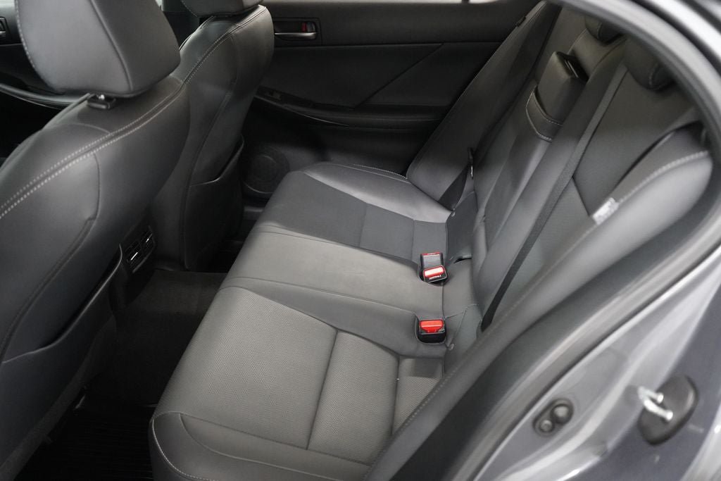Used 2022 Lexus IS 300 AWD w/ Premium Package image 30