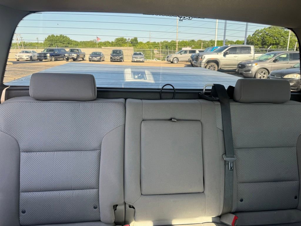 Used 2018 Chevrolet Silverado 1500 LT w/ LT Eassist Package AWD/4WD image 8