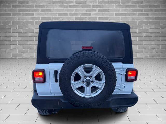 Used 2022 Jeep Wrangler Unlimited Sport image 4