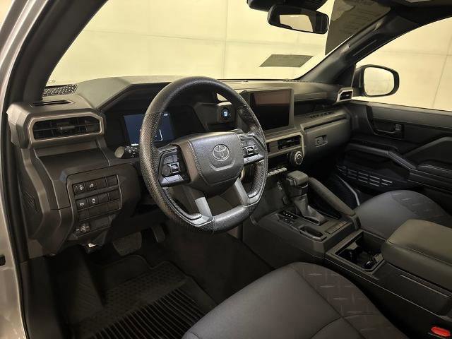 Used 2025 Toyota Tacoma SR image 9