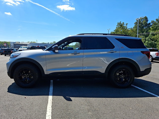 Certified 2022 Ford Explorer Timberline w/ Timberline Technology Package AWD/4WD image 6