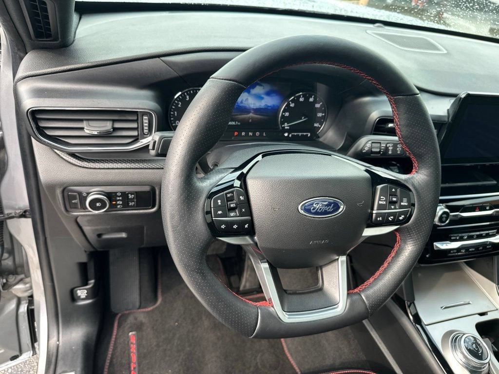 Certified 2023 Ford Explorer ST-Line w/ Class IV Trailer Tow Package AWD/4WD image 16