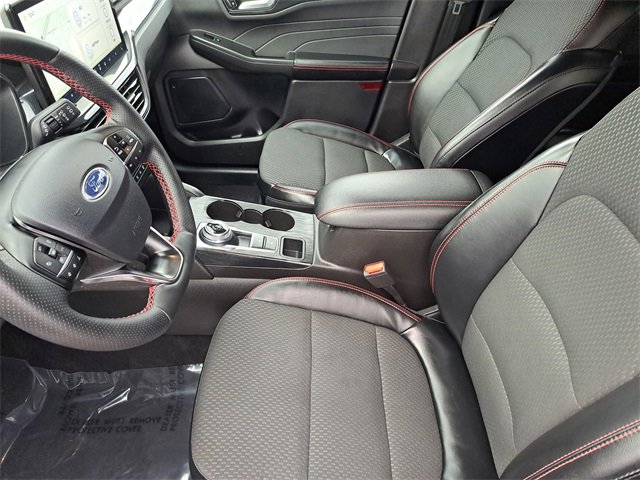 Certified 2023 Ford Escape ST-Line w/ Tech Pack #1 image 21