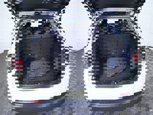 Used 2022 Jeep Compass Latitude w/ Convenience Group image 10