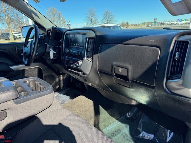 Used 2017 Chevrolet Silverado 1500 LT w/ All Star Edition image 34