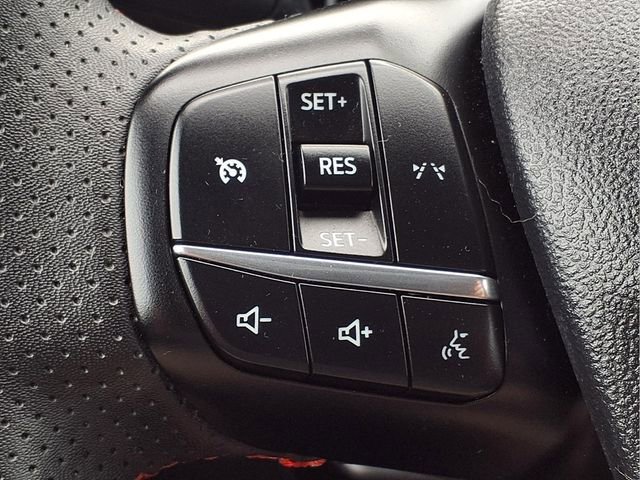 Certified 2025 Ford Escape ST-Line FWD image 21