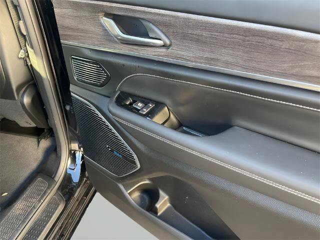 Used 2021 Jeep Grand Cherokee L Overland w/ Luxury Tech Group IV image 16