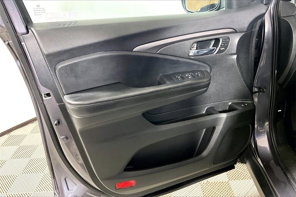 Used 2021 Honda Passport EX-L image 19