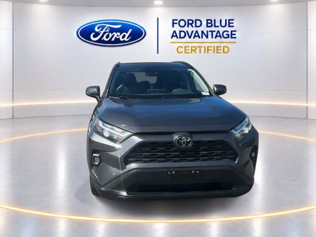 Used 2023 Toyota RAV4 XLE Premium AWD/4WD image 4