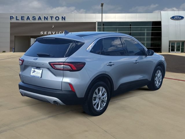 Certified 2023 Ford Escape Active FWD image 5