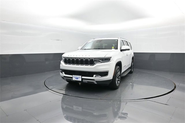 Used 2022 Jeep Wagoneer Series III image 3